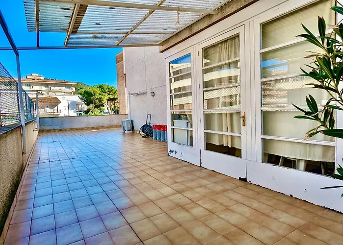 Evh126 Con Gran Terraza En El Centro Appartement Tossa de Mar